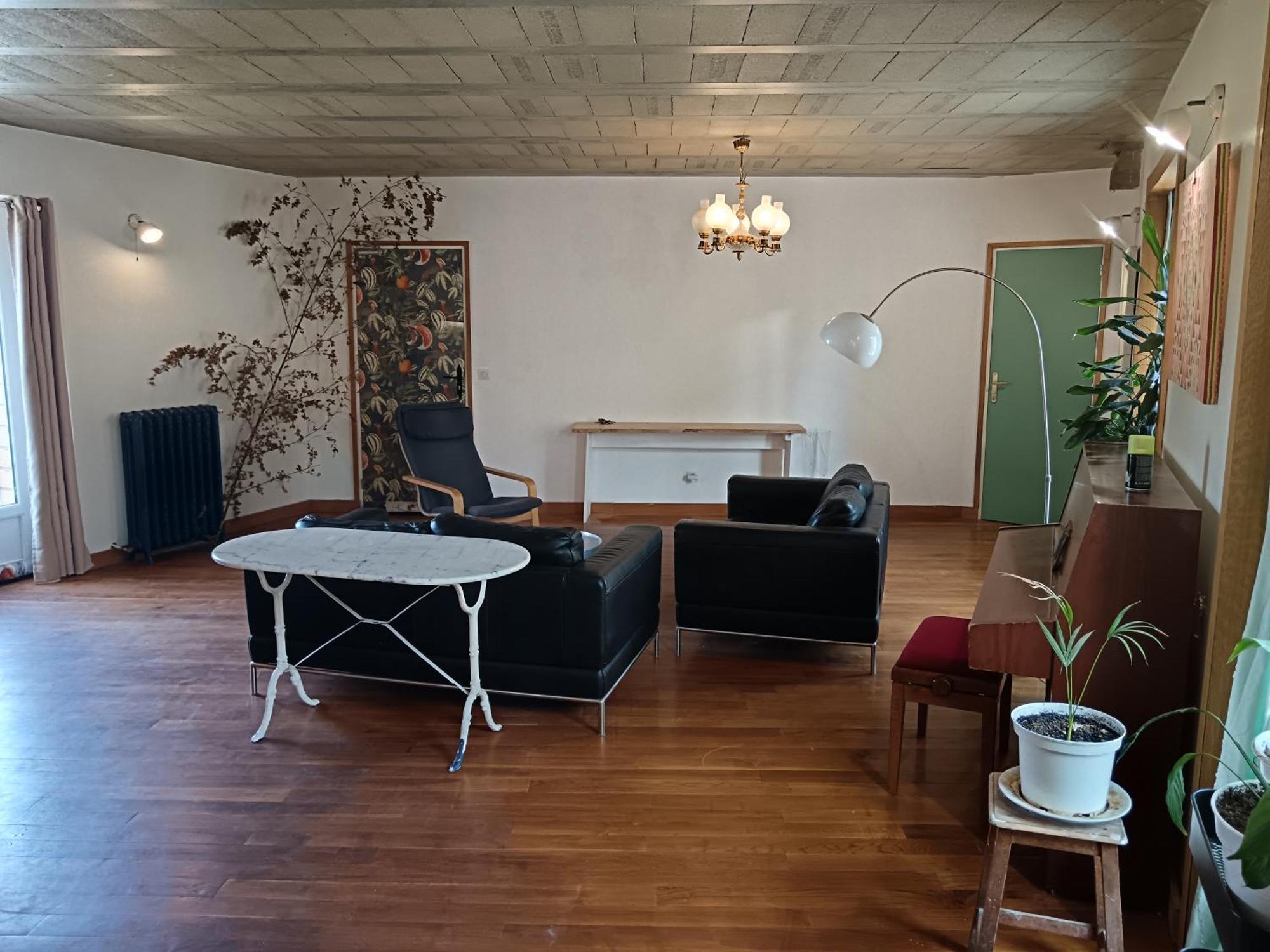 En Brie, Centre Ville, Superbe Apartment *